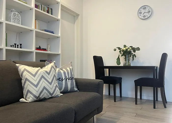 Balsamico Suites 2 - Near Ferrari Museum & Railway